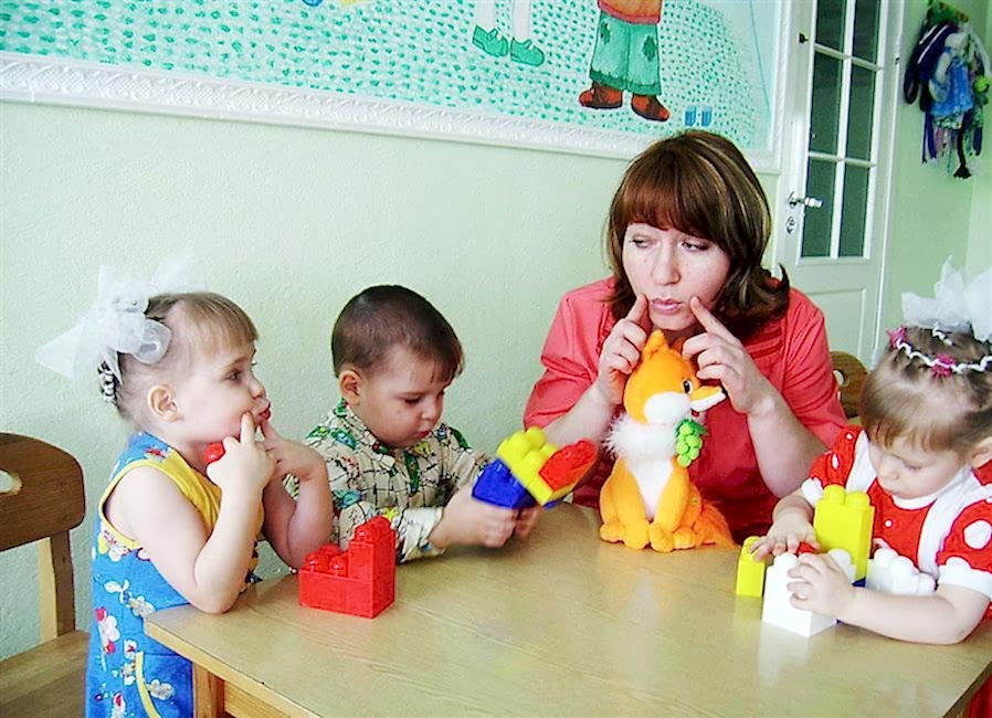 Дефектолог